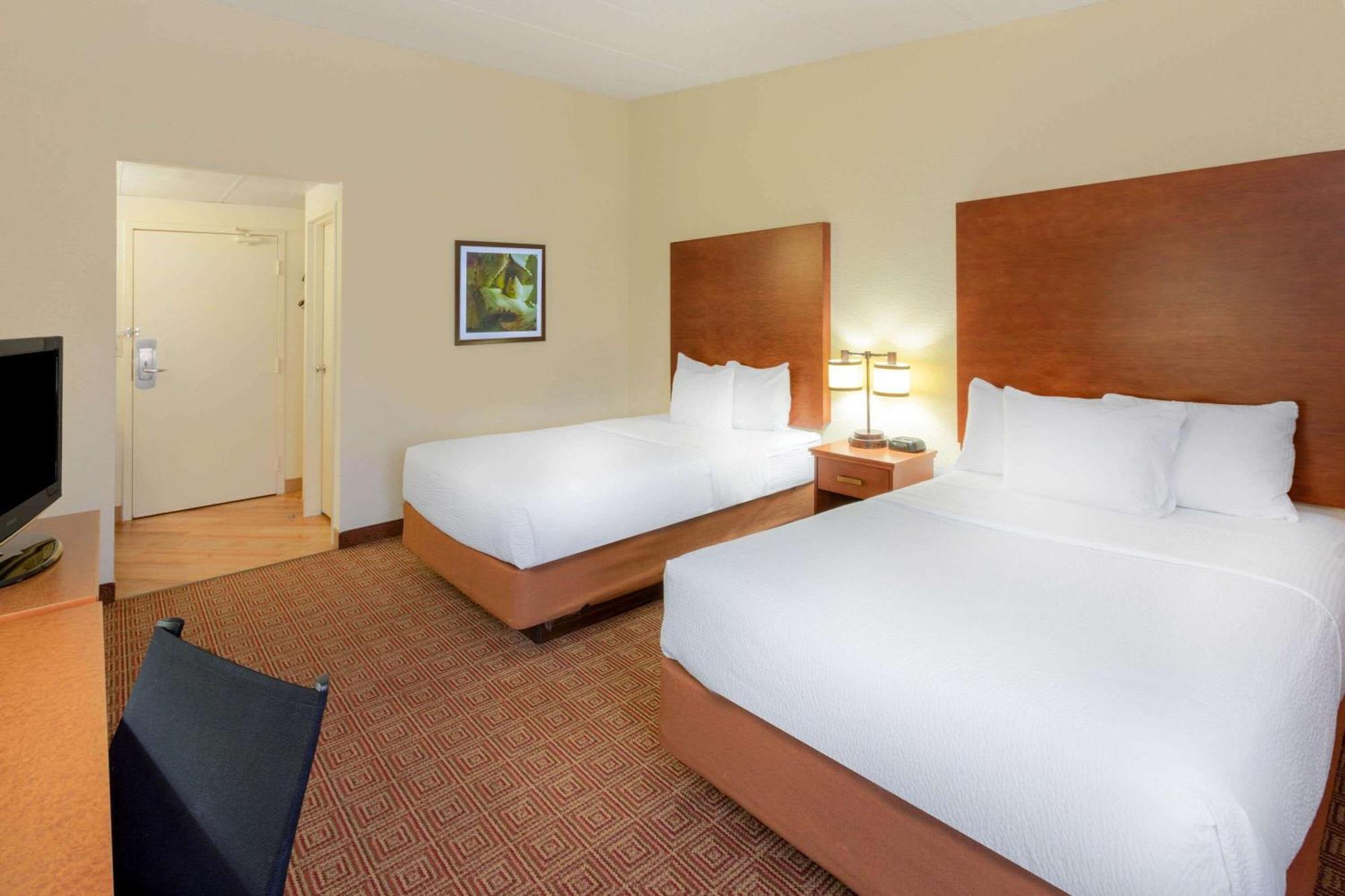 Double Room Two Double Beds